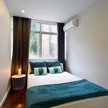 Flying Catarina ポルト